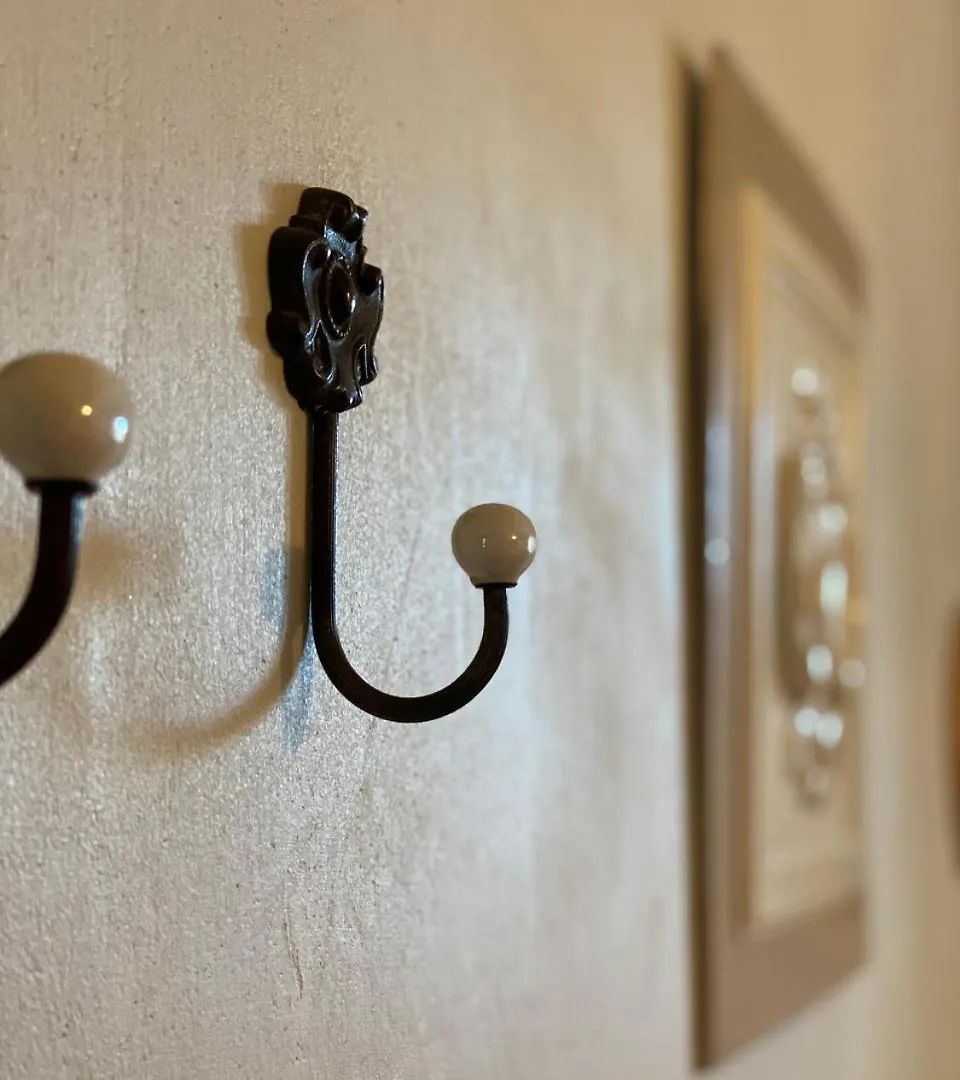 Le Mas De La Marteliere Le Thor Bed & Breakfast