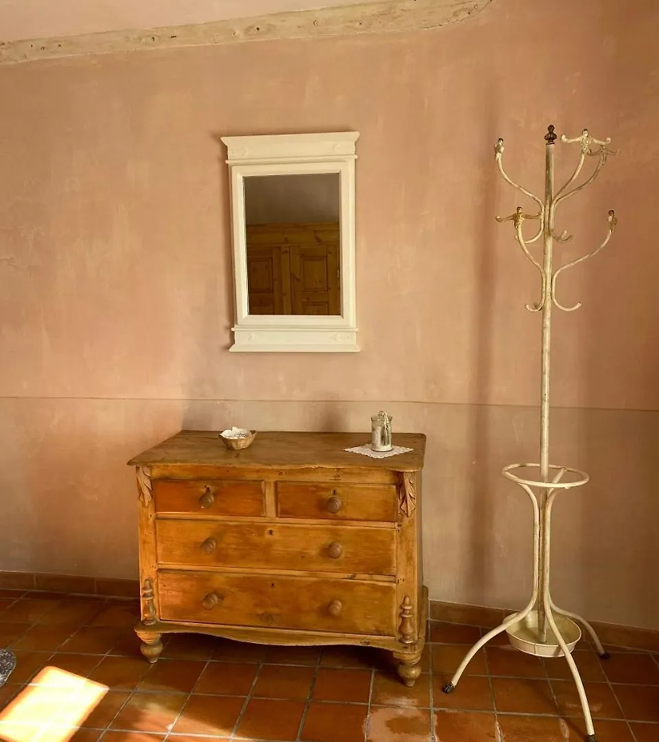 Bed & Breakfast Le Mas De La Marteliere Le Thor