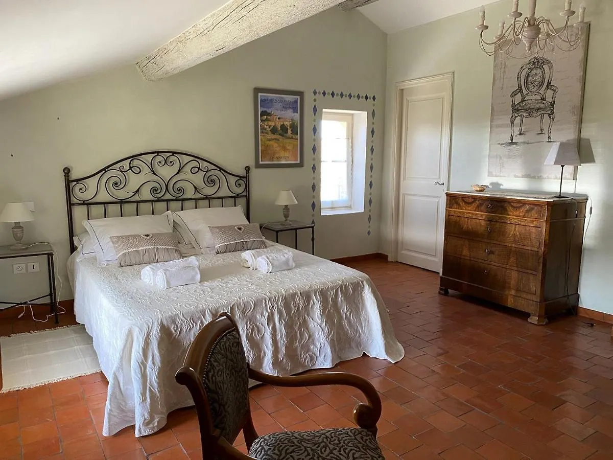 Bed & Breakfast Le Mas De La Marteliere Le Thor
